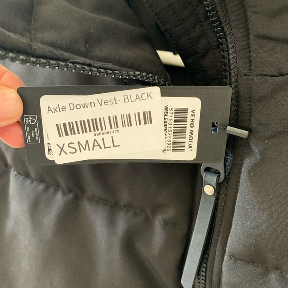 Vero Moda oversized vest - Picture 2 of 2